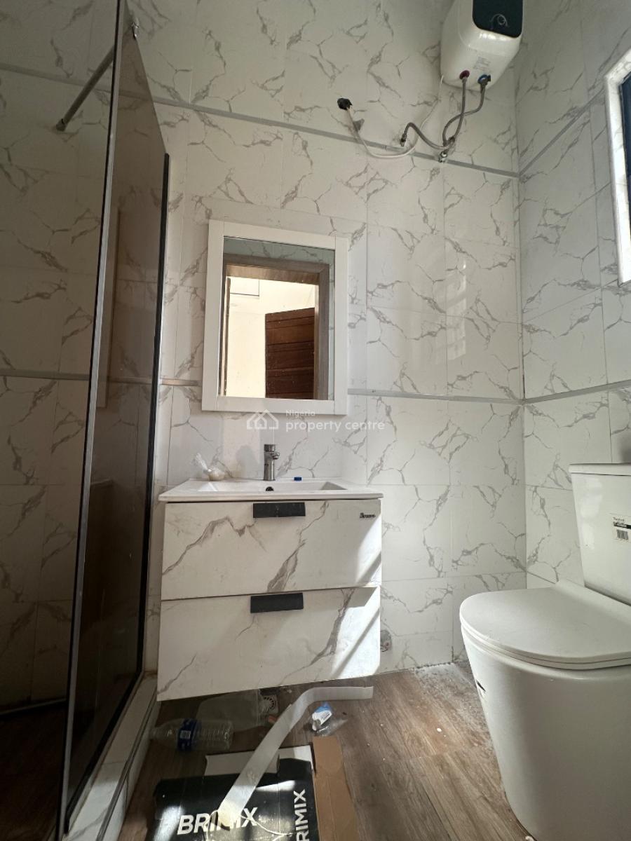 3 Bedrooms, Ikota, Lekki, Lagos, Terraced Duplex for Sale