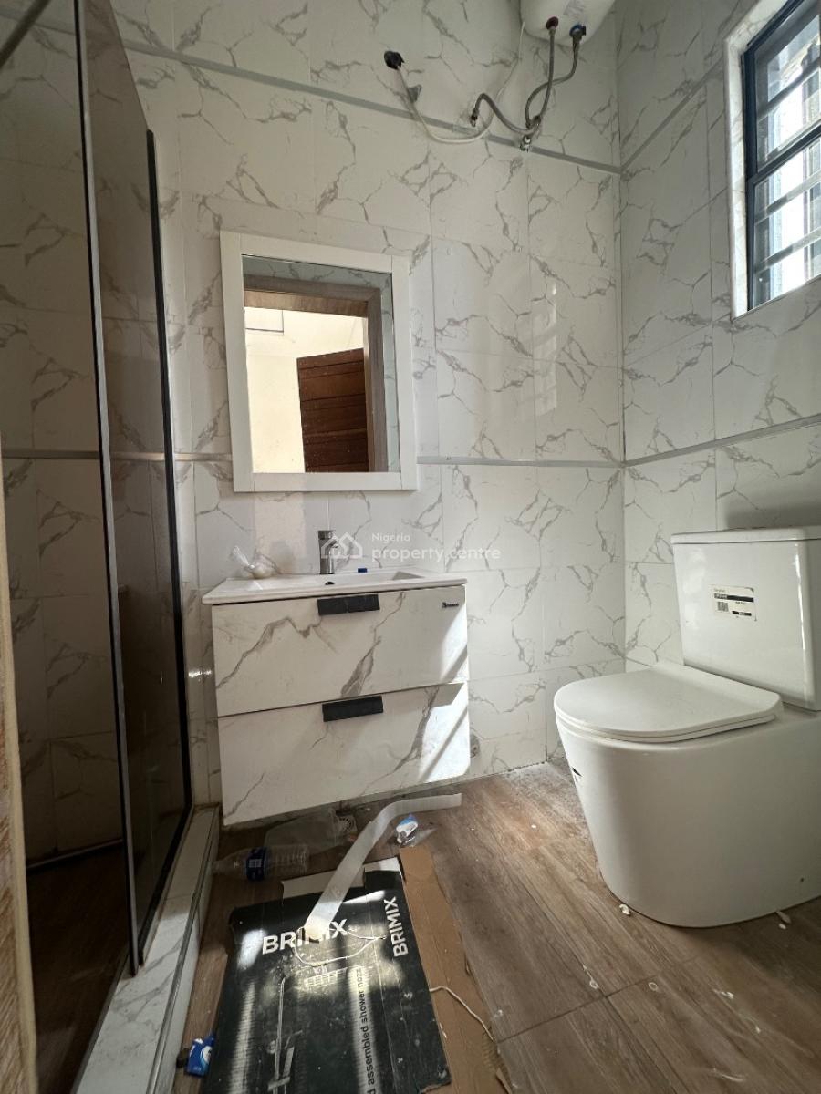 3 Bedrooms, Ikota, Lekki, Lagos, Terraced Duplex for Sale