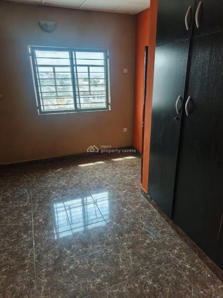 Decent 3 Bedroom in an Estate -olusosun Ikeja Lagos, Olusosun Ikeja Lagos, Oregun, Ikeja, Lagos, Flat / Apartment for Rent