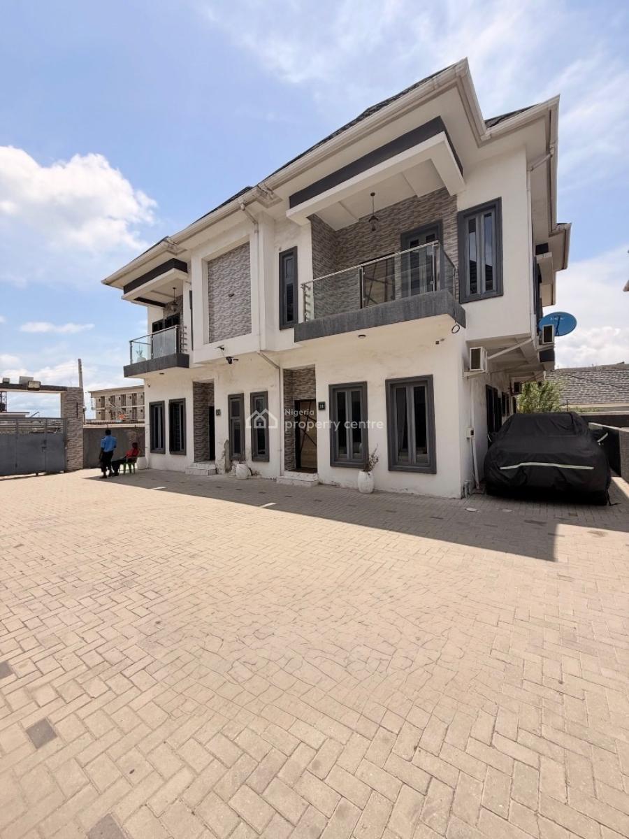 Spacious 4 Bedroom Semi Detached Duplex with Bq, 4 Bedroom Duplex for Rent, Ologolo, Lekki, Lagos, Semi-detached Duplex for Rent