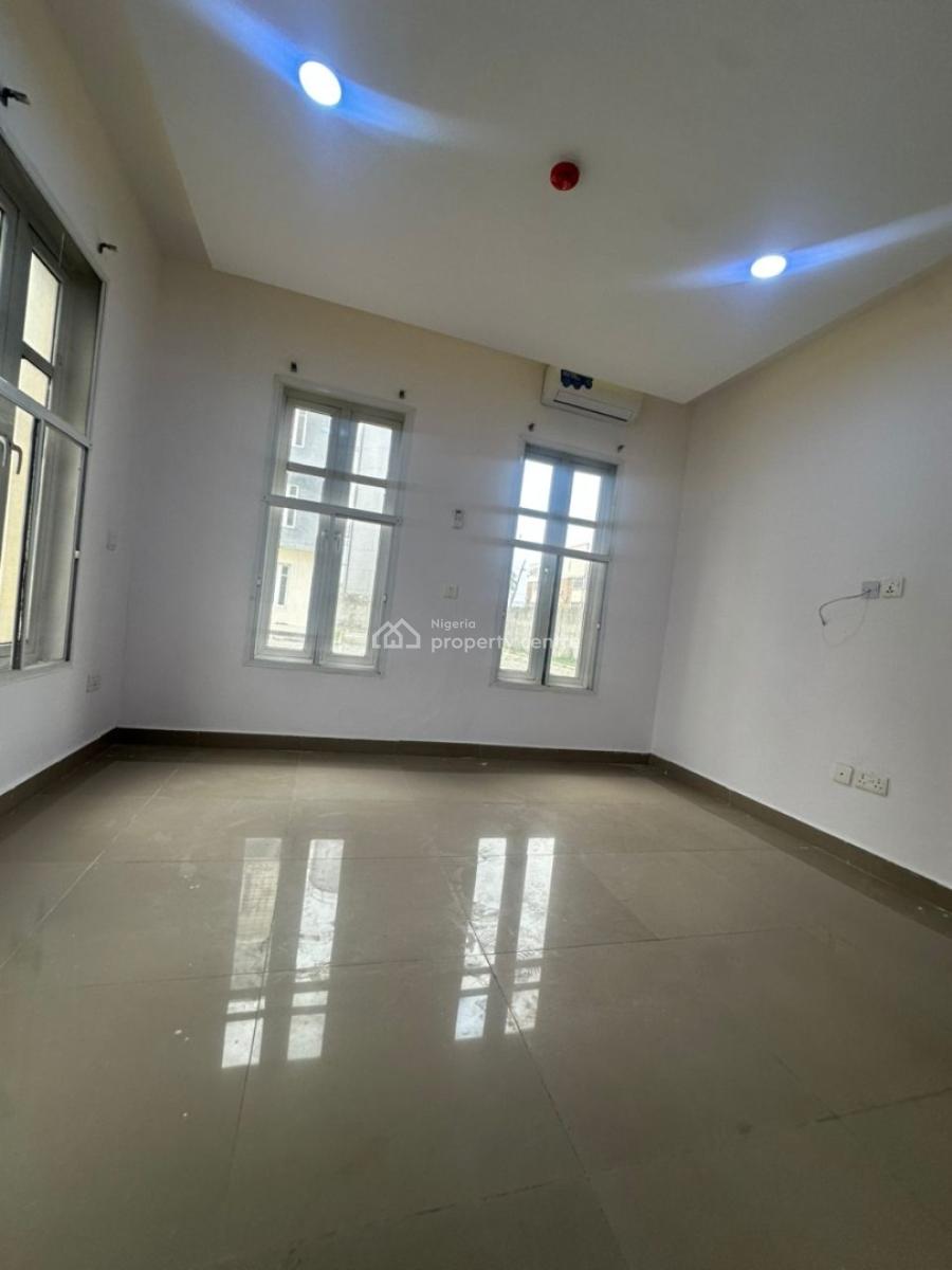 Classic 2bedroom Flat Apartment with 20hrs Power Supply for N5.5m, Orchid Road Lekki Lagos, Lekki, Lagos, Flat / Apartment for Rent