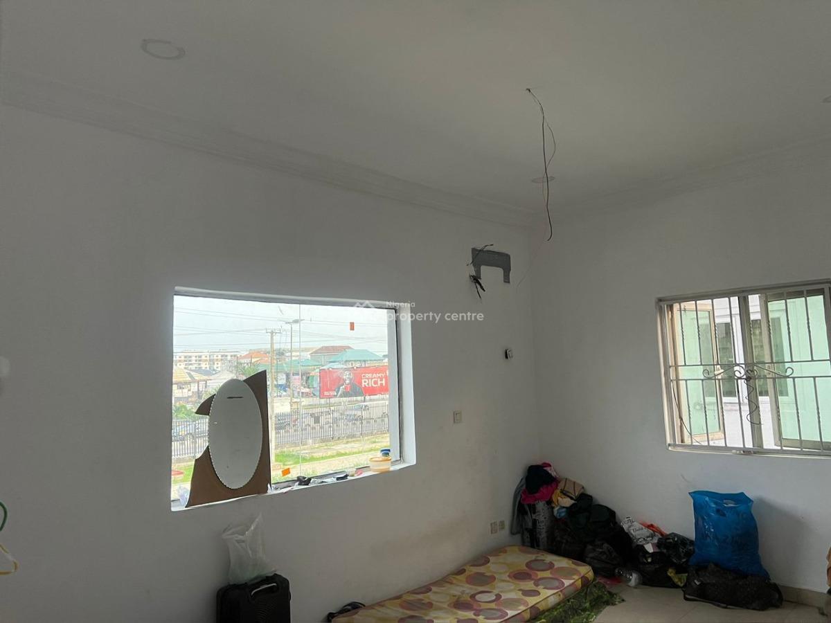 Shop in a Prime Commercial Area, Lekki Phase 1, Lekki, Lagos, Shop for Rent