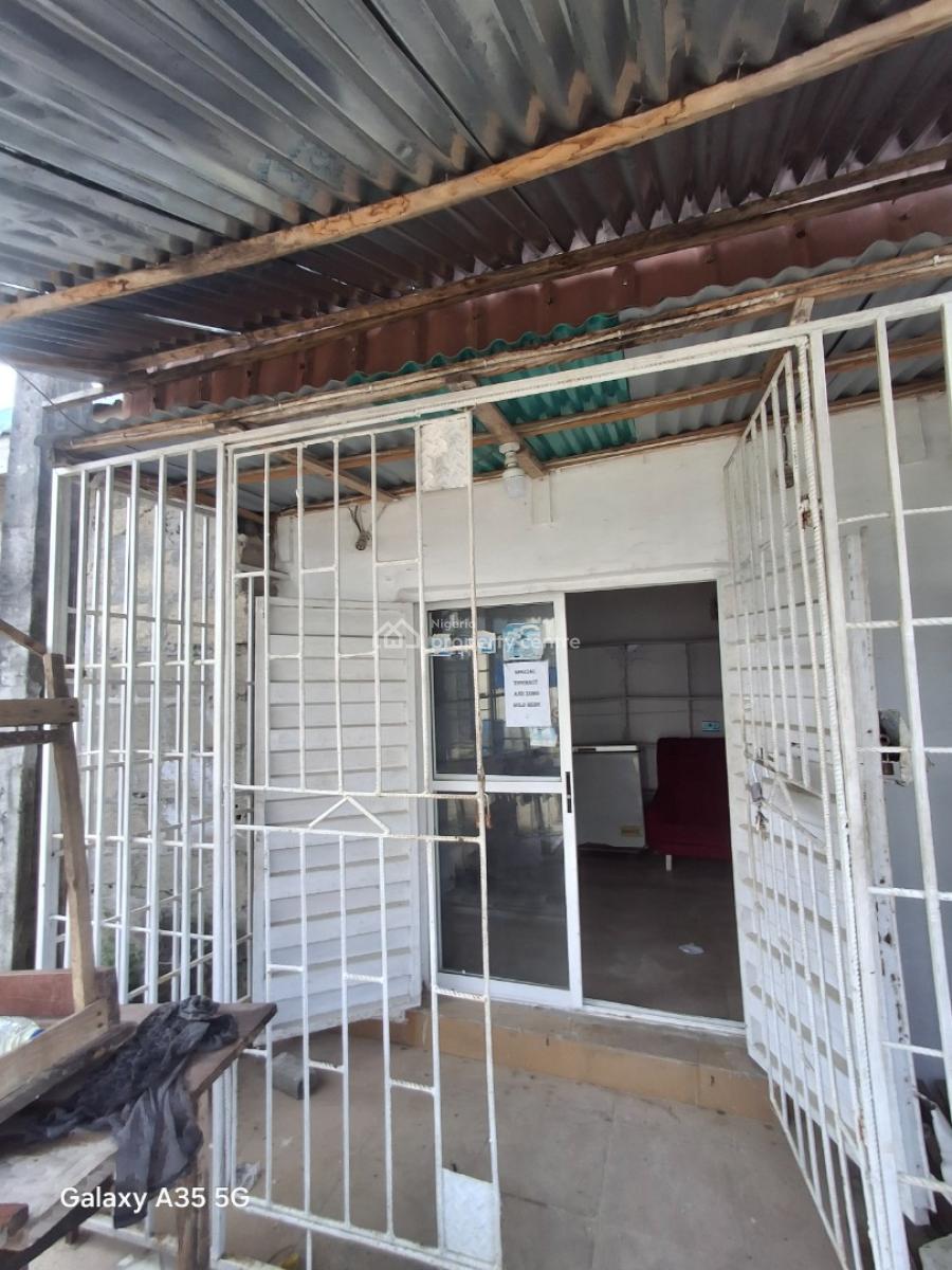 Spacious Shop, Silverland, Ajah, Lagos, Shop for Rent
