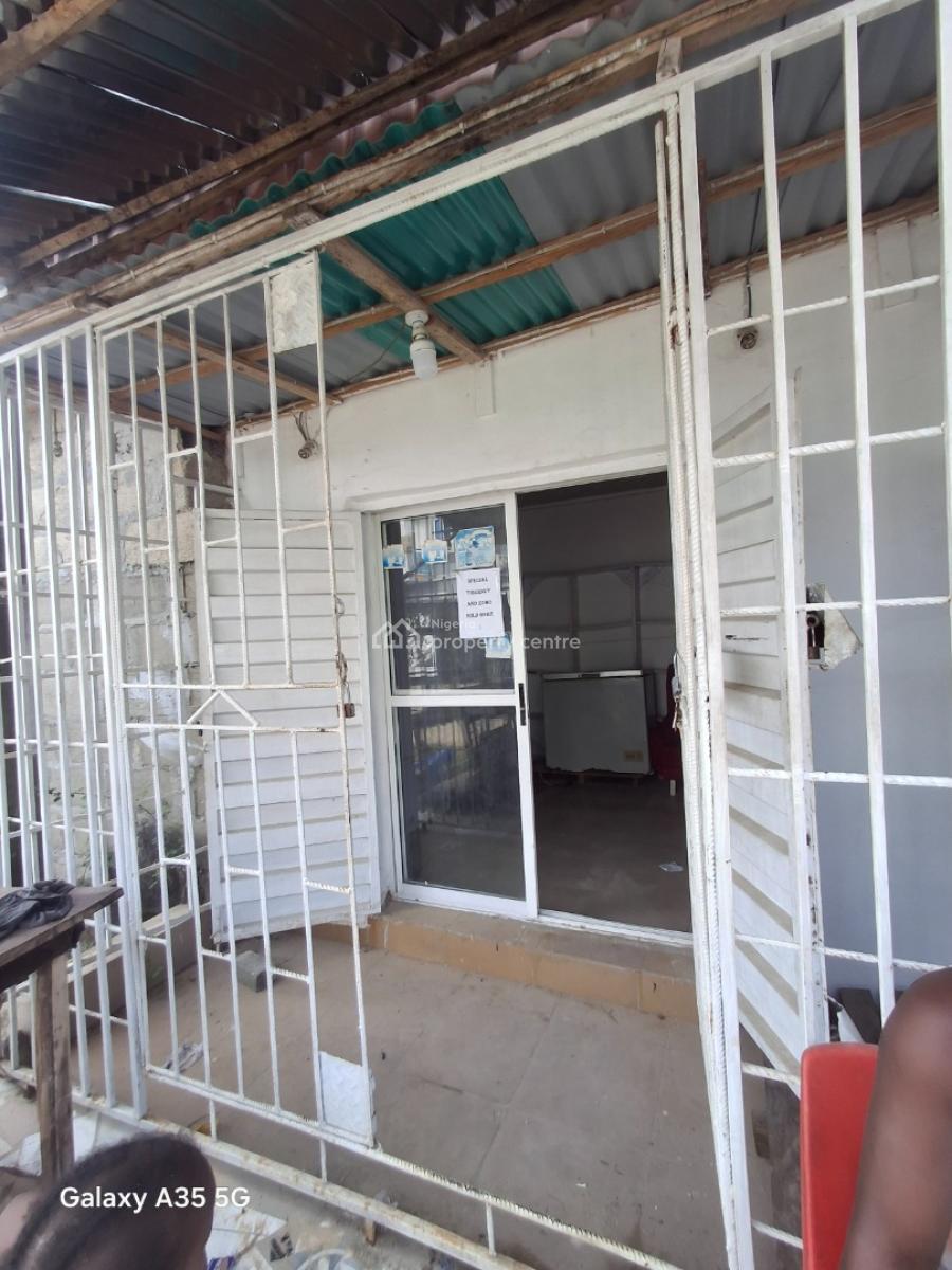 Spacious Shop, Silverland, Ajah, Lagos, Shop for Rent
