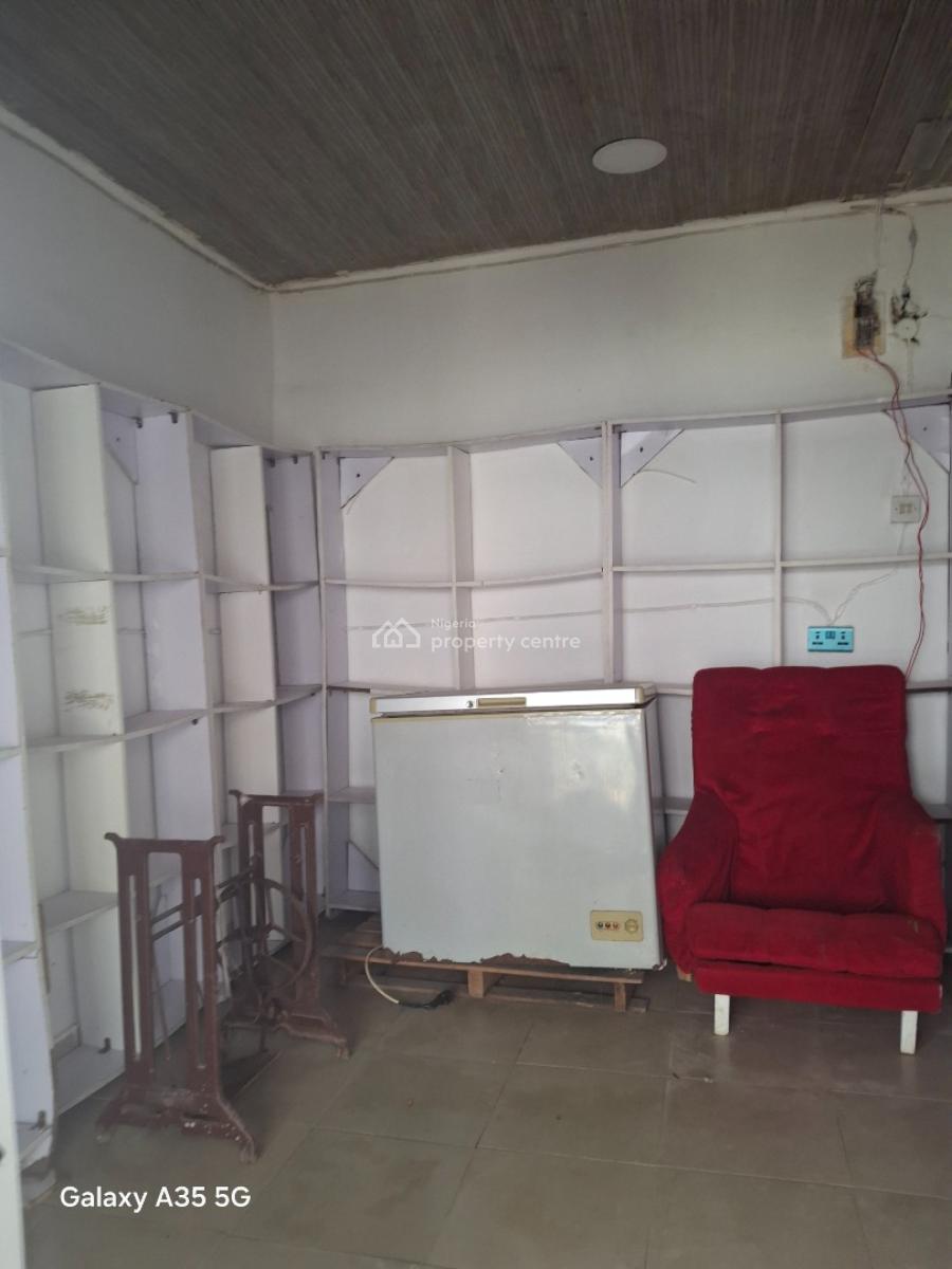 Spacious Shop, Silverland, Ajah, Lagos, Shop for Rent