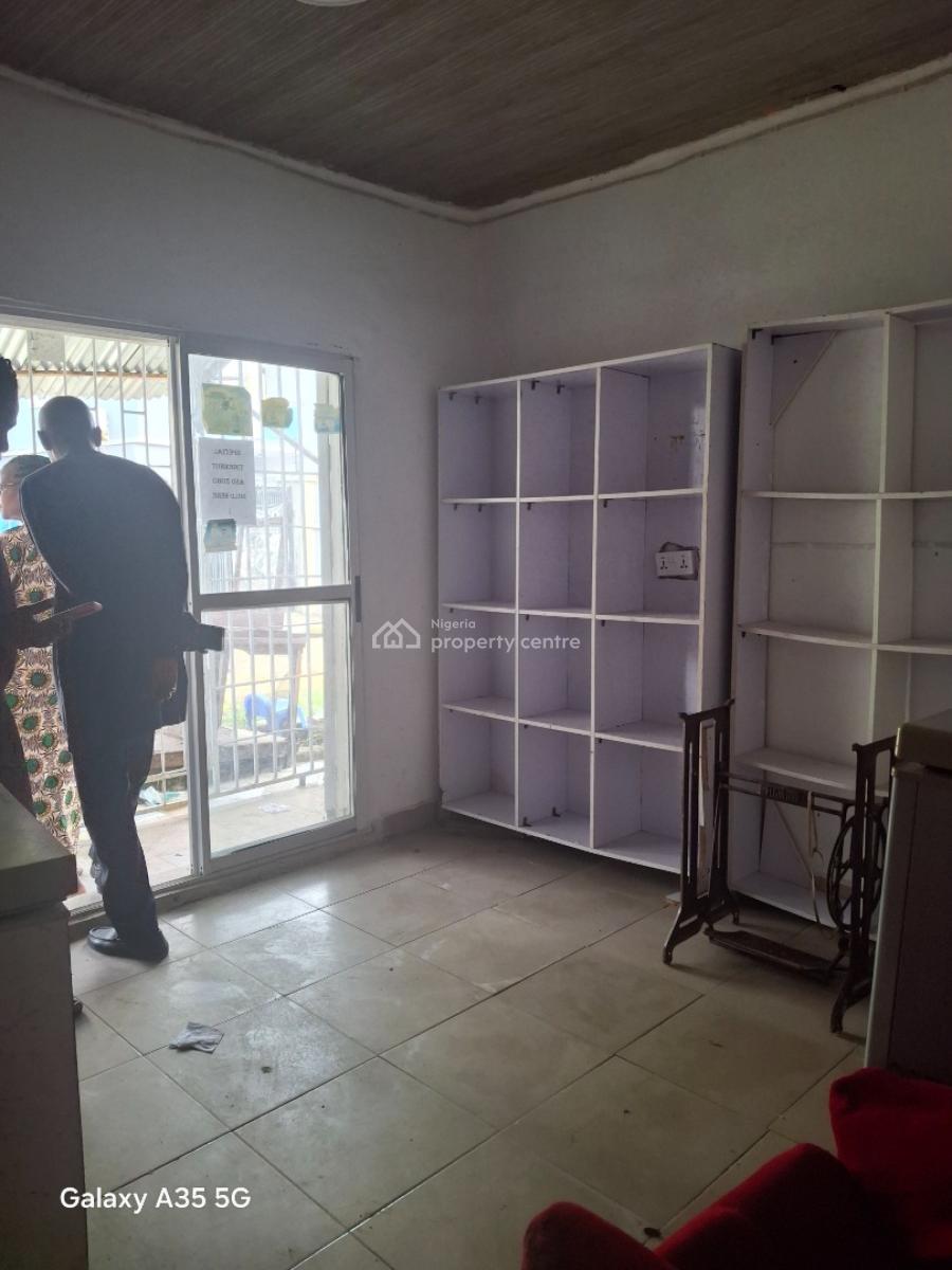 Spacious Shop, Silverland, Ajah, Lagos, Shop for Rent