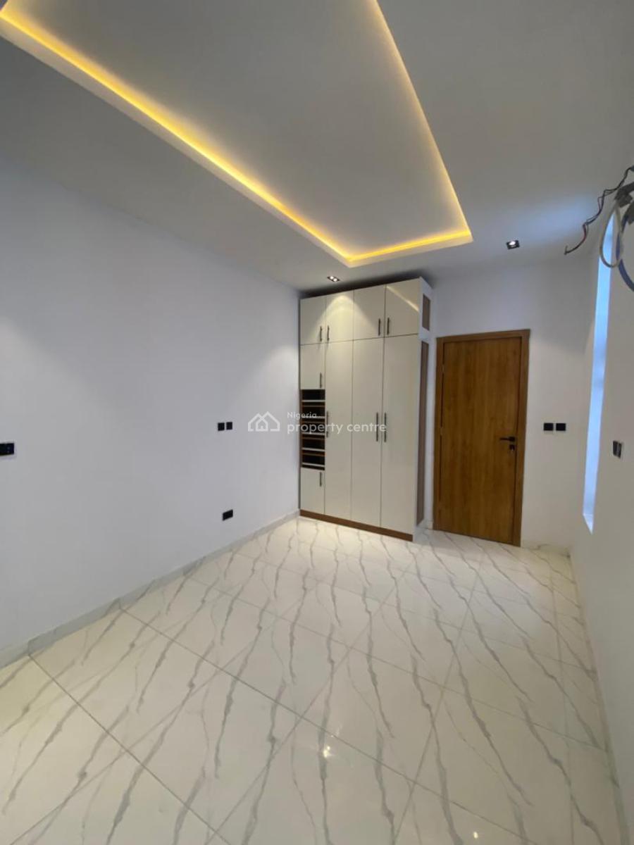 Well Fitted 4 Bedroom Contemporary Design Duplex with Lovely Car Park, Vgc, Lekki, Lagos, Detached Duplex for Sale