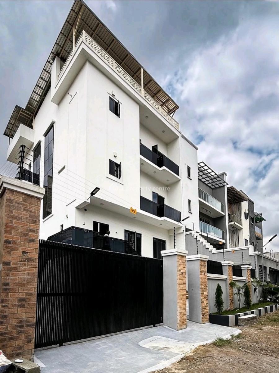 5 Bedroom Semi Detached Duplex, Guzape District, Abuja, Semi-detached Duplex for Sale