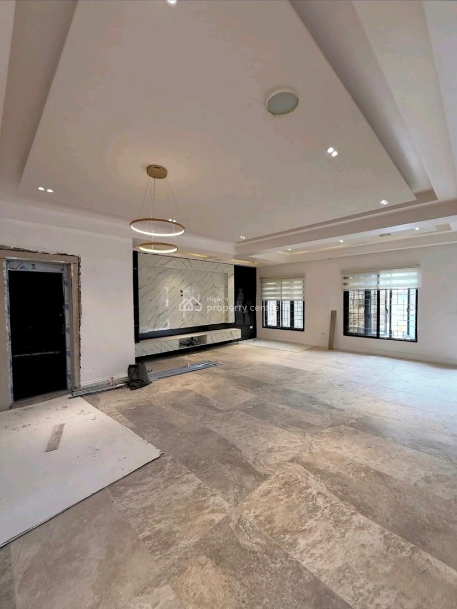 5 Bedroom Semi Detached Duplex, Guzape District, Abuja, Semi-detached Duplex for Sale