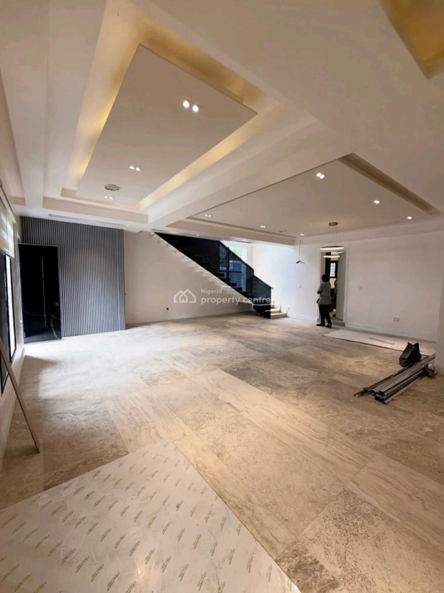 5 Bedroom Semi Detached Duplex, Guzape District, Abuja, Semi-detached Duplex for Sale