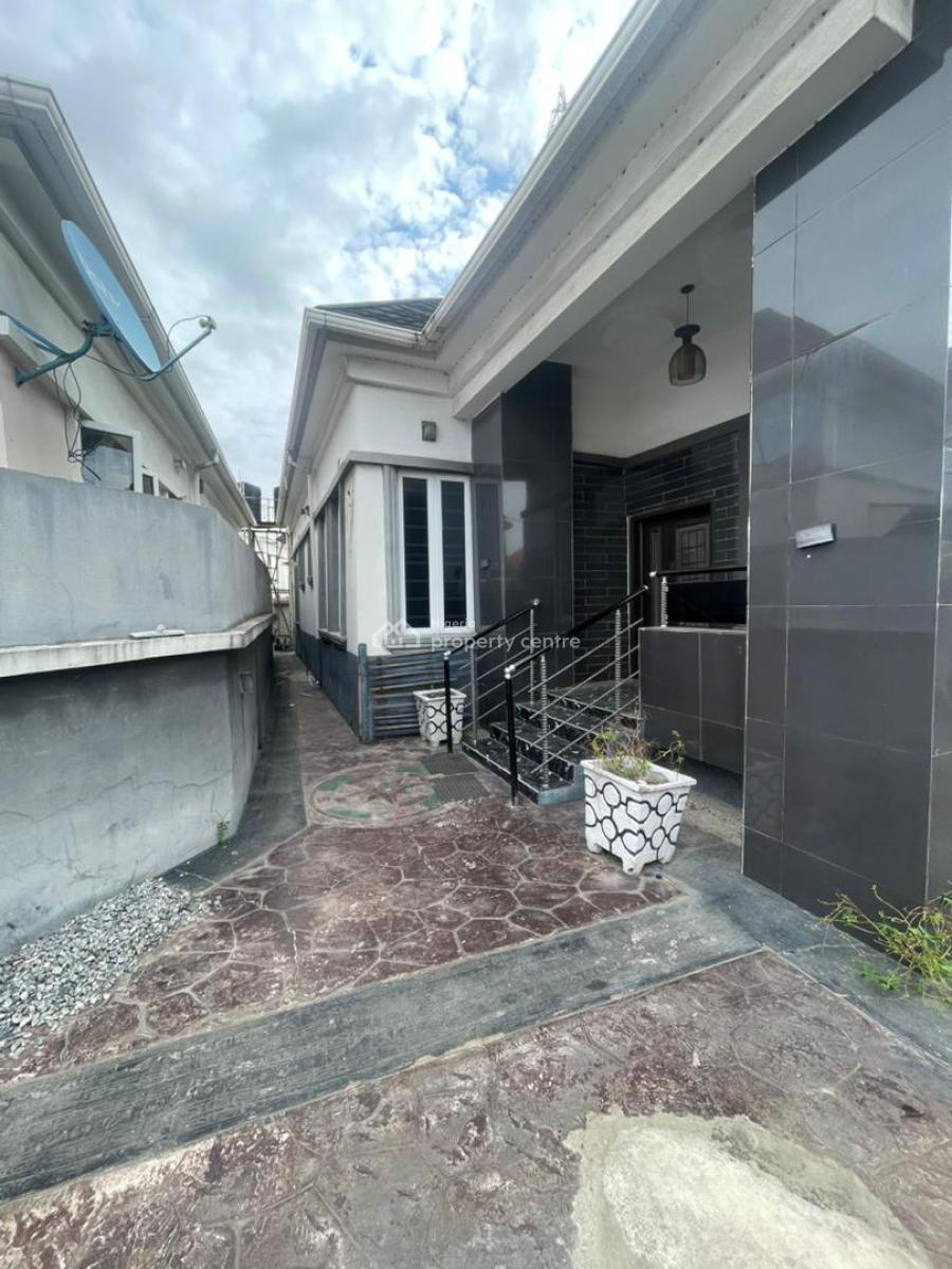 Exquisite 3 Bedroom Bungalow, Thomas Estate, Ajah, Lagos, Detached Bungalow for Rent