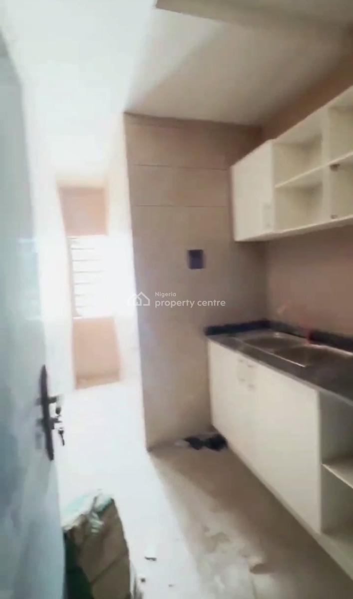 Spacious Standard Decent 2 Bedroom Apartment, Off Market Street, Shomolu, Lagos, Flat / Apartment for Rent