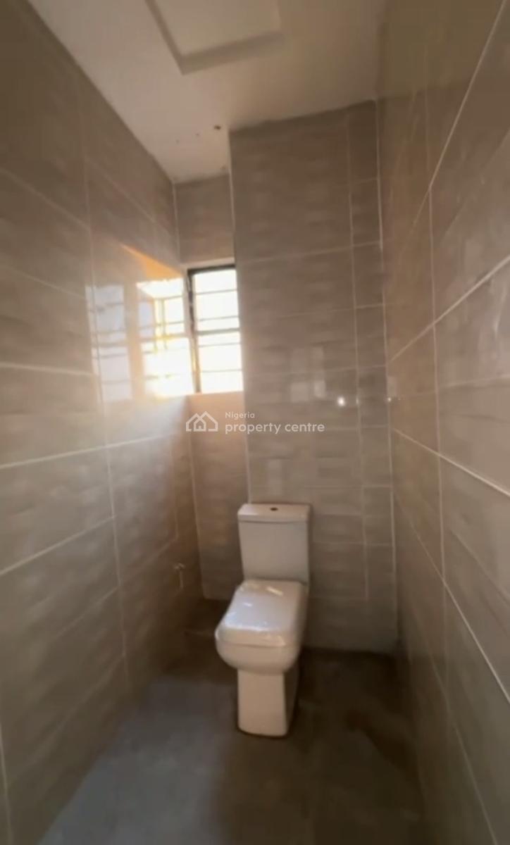 Newly Built Spacious Standard 2 Bedroom Apartment, Onipanu, Shomolu, Lagos, Flat / Apartment for Rent