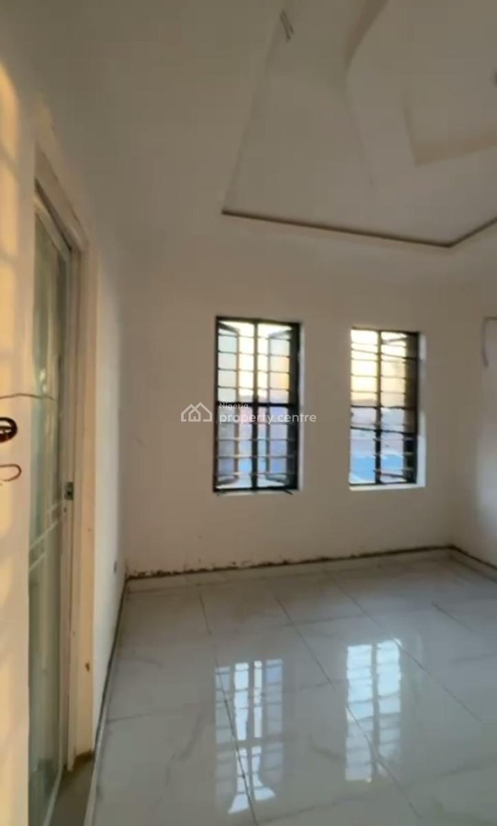 Newly Built Spacious Standard 2 Bedroom Apartment, Onipanu, Shomolu, Lagos, Flat / Apartment for Rent