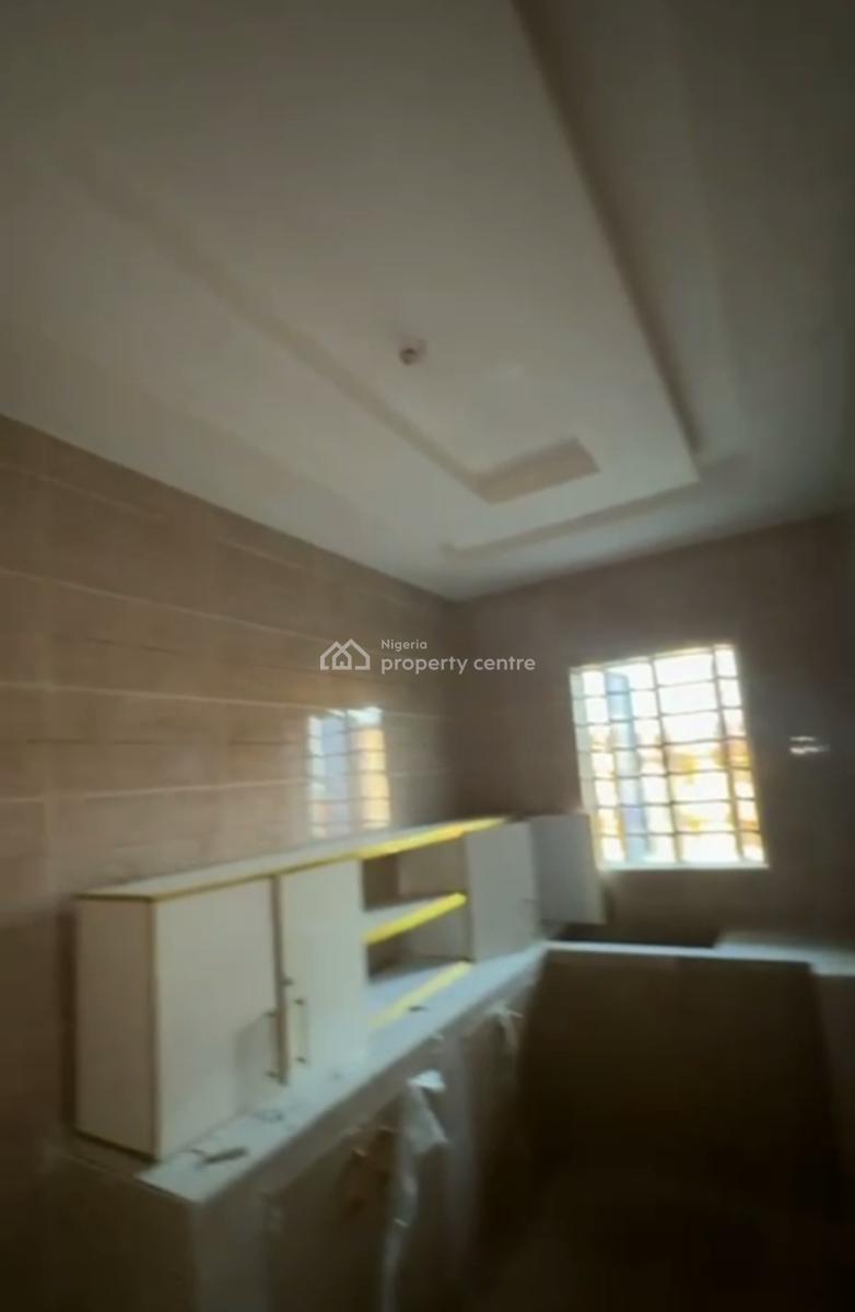 Newly Built Spacious Standard 2 Bedroom Apartment, Onipanu, Shomolu, Lagos, Flat / Apartment for Rent