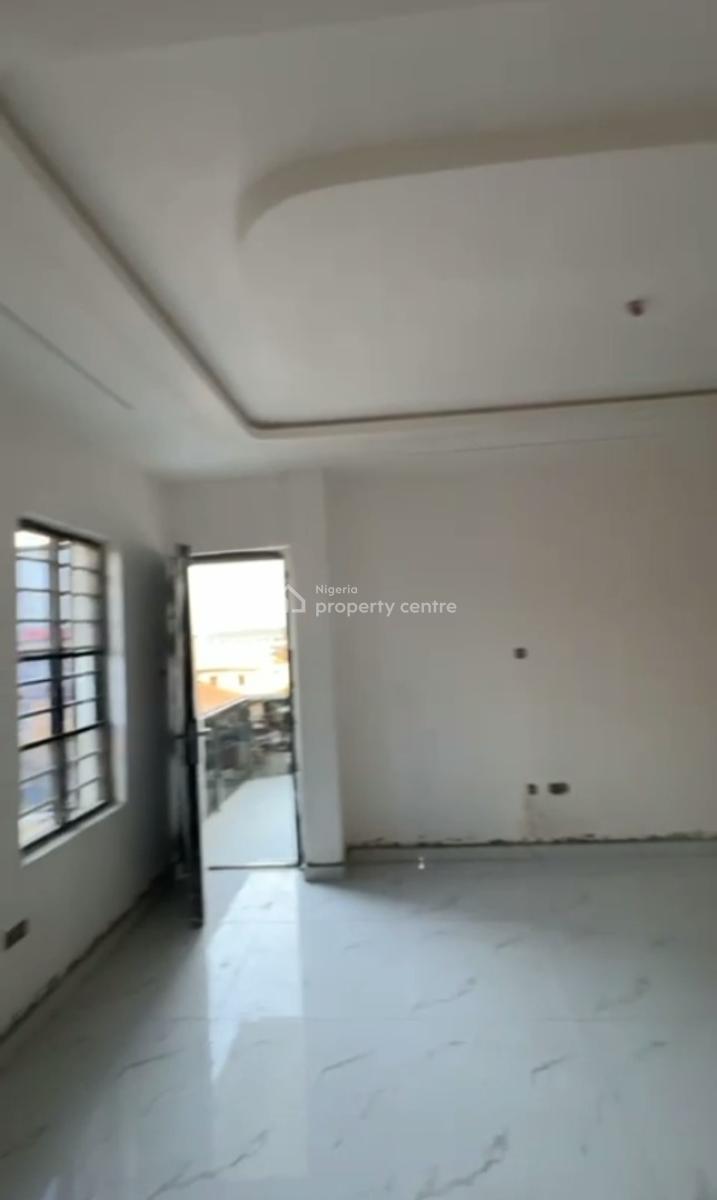 Newly Built Spacious Standard 2 Bedroom Apartment, Onipanu, Shomolu, Lagos, Flat / Apartment for Rent