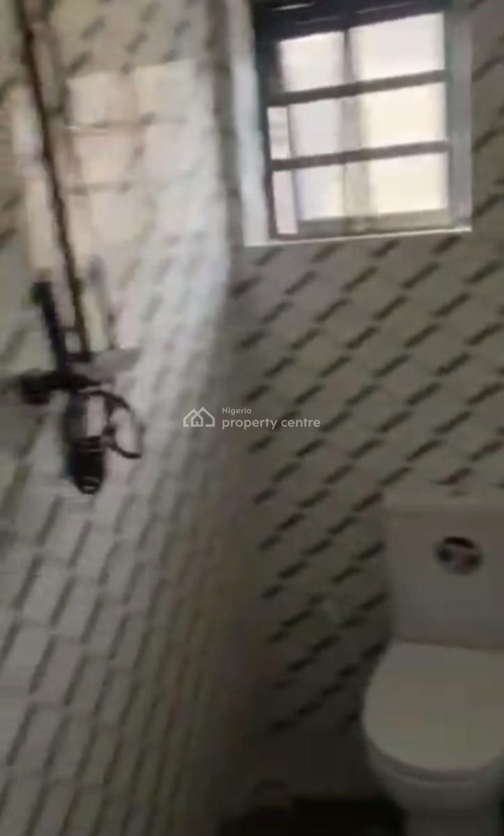 Spacious Standard Decent One Bedroom Apartment, Onike, Yaba, Lagos, Mini Flat (room and Parlour) for Rent