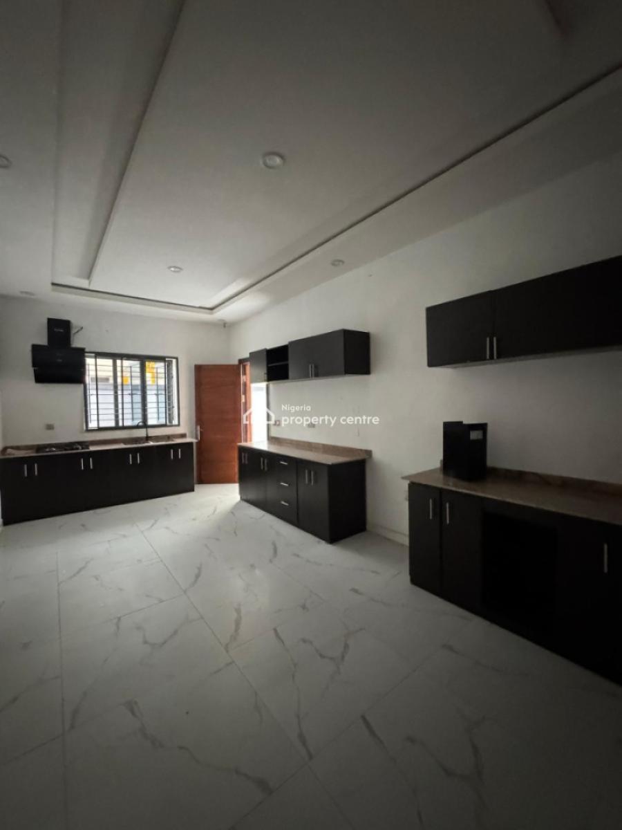 Commercial Property in a Highly Accessible Ikate Location, Ikate, Ikate Elegushi, Lekki, Lagos, Detached Duplex for Sale