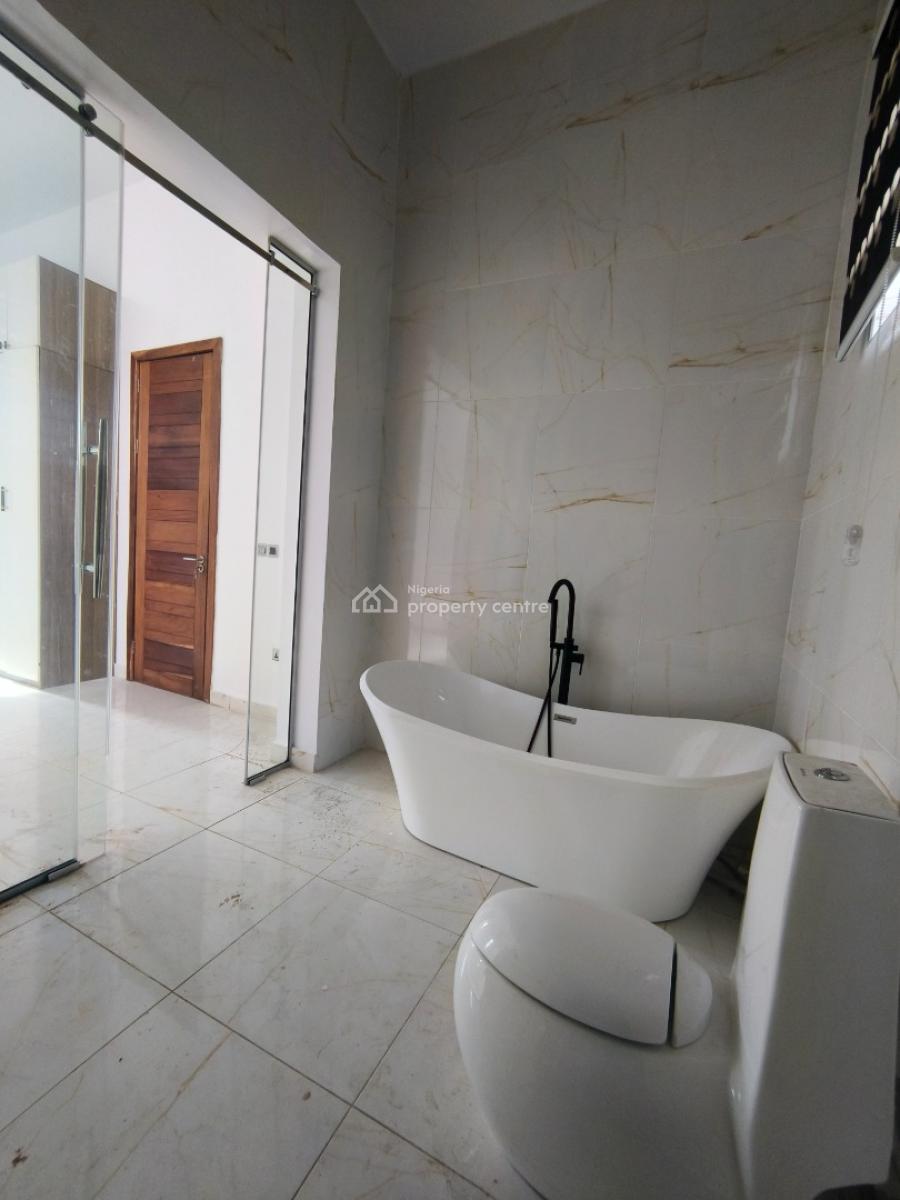 Well Renovated 4 Bedroom Duplex Plus Bq, Idado, Agungi, Lekki, Lagos, Detached Duplex for Rent