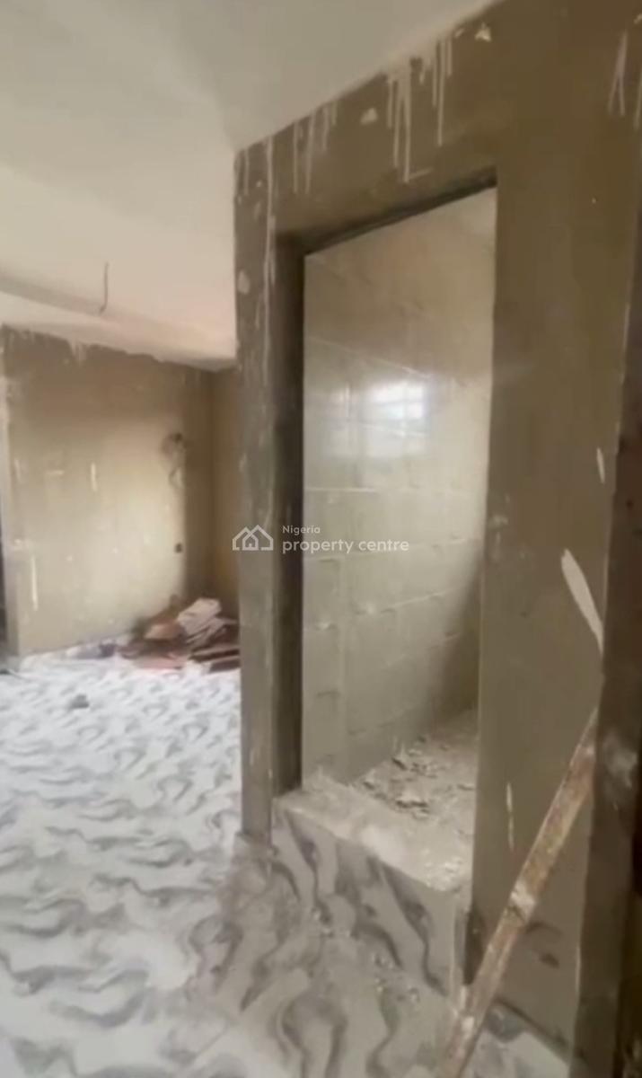 Lease: Newly Built, Spacious Standard 2 Bedroom Apartment for 17 Years, Pedro, Shomolu, Lagos, Flat / Apartment for Sale