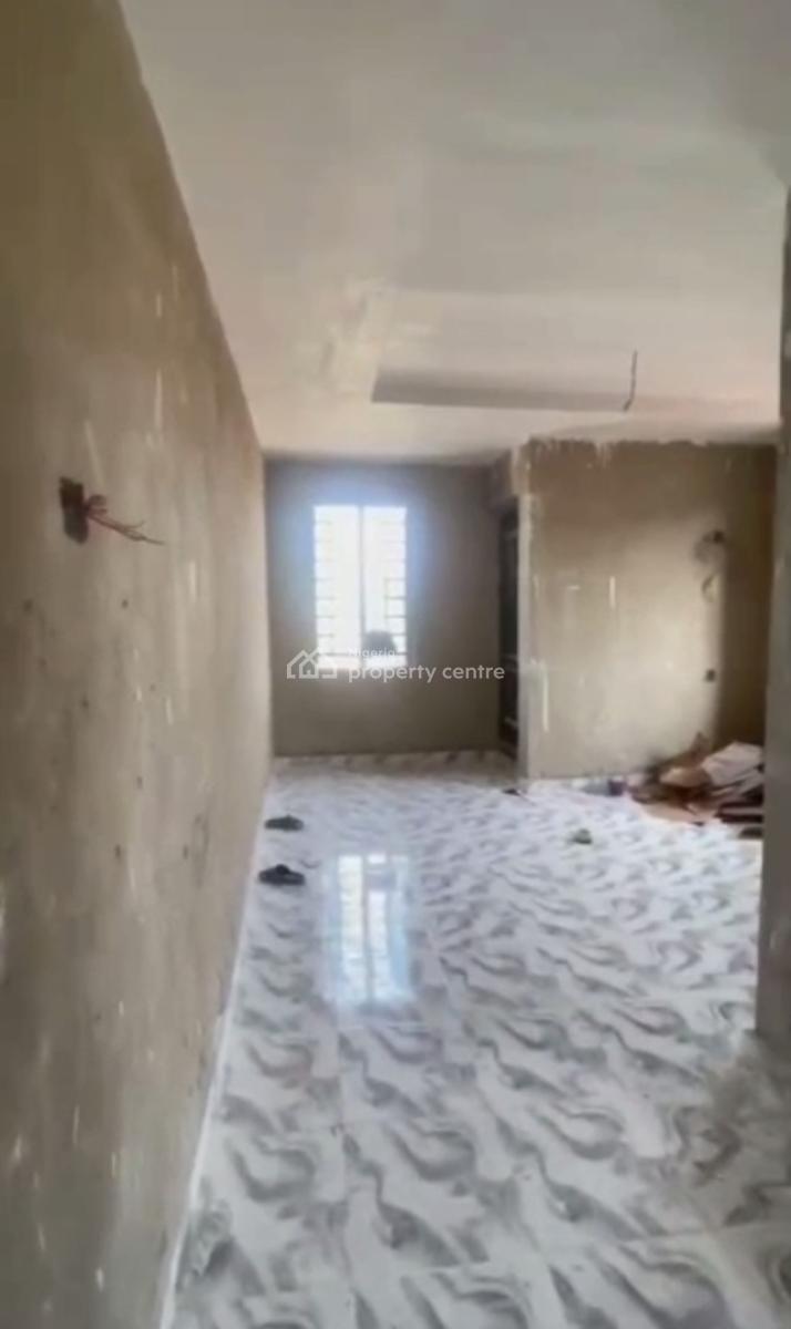 Lease: Newly Built, Spacious Standard 2 Bedroom Apartment for 17 Years, Pedro, Shomolu, Lagos, Flat / Apartment for Sale