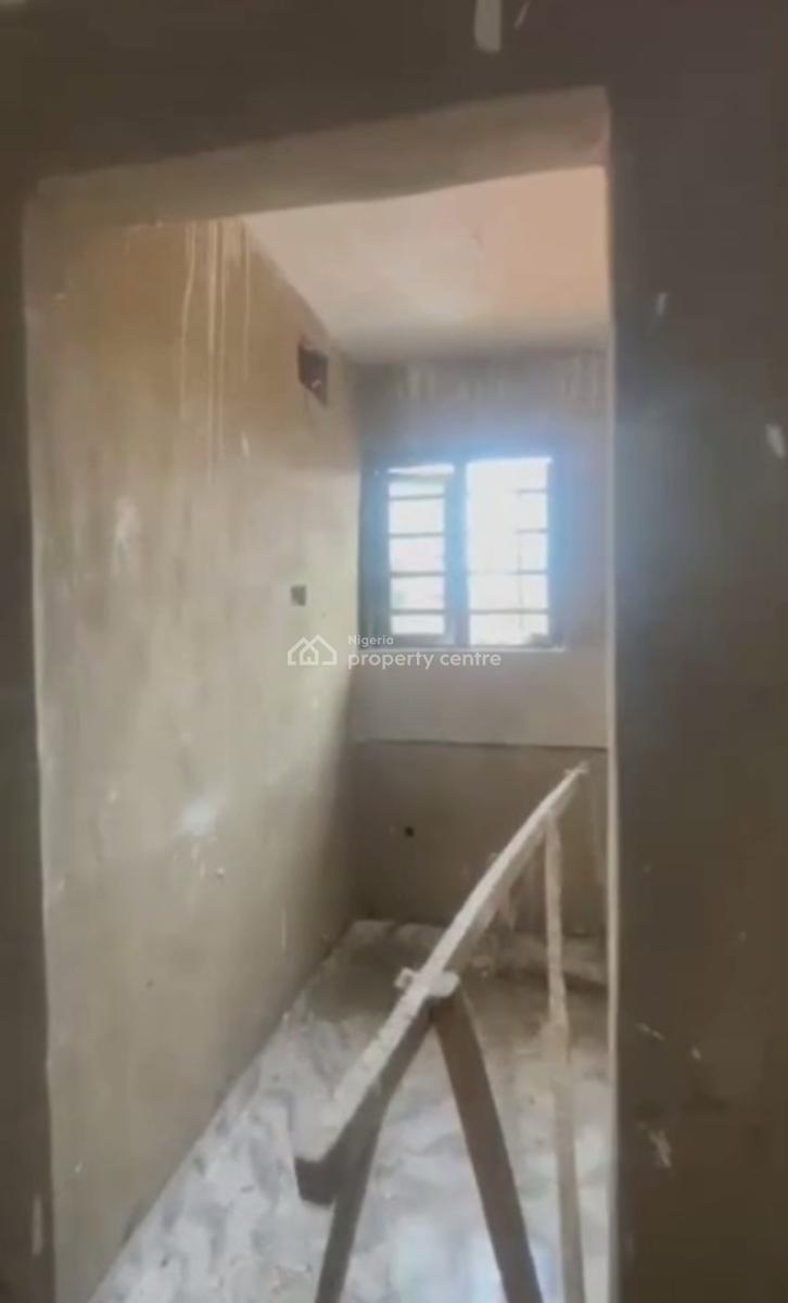 Lease: Newly Built, Spacious Standard 2 Bedroom Apartment for 17 Years, Pedro, Shomolu, Lagos, Flat / Apartment for Sale