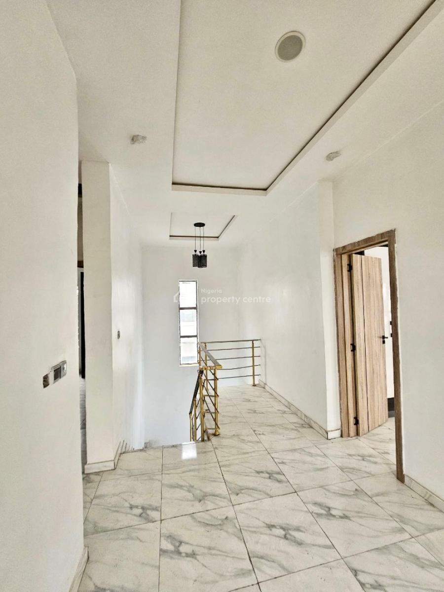 Distress Deal! Exquisite 5 Bedroom Fully Detached Duplex, Chevron, Lekki, Lagos, Detached Duplex for Sale