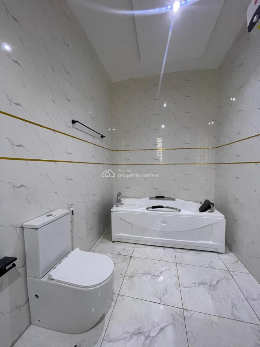 Ologolo 4bedroom Terrace Duplex, Ologolo, Lekki, Lagos, Terraced Duplex for Sale