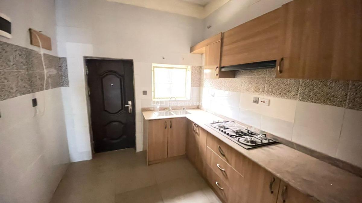 4 Bedroom Terrace Duplex, Guzape District, Abuja, Terraced Duplex for Rent