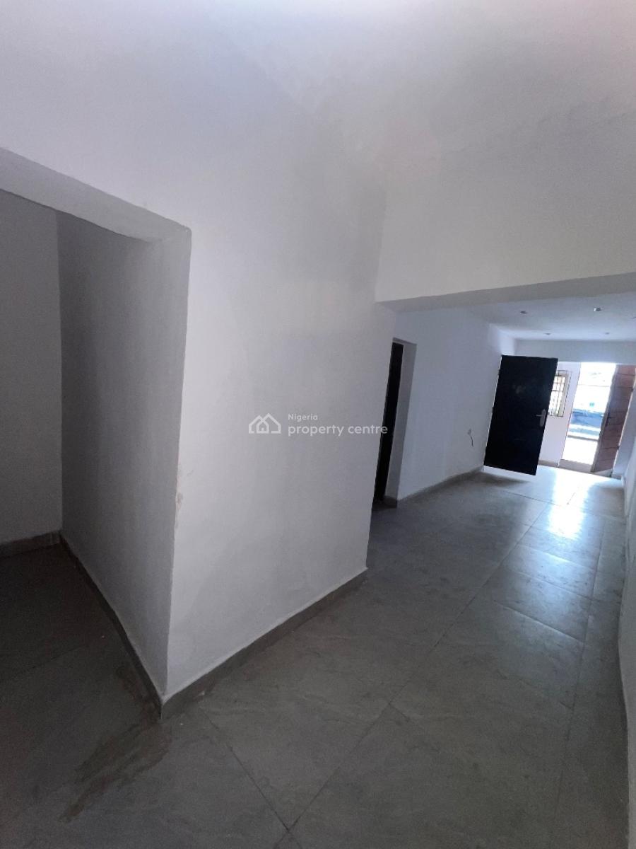 2bedroom Flat, Admiralty Way, Lekki Phase 1, Lekki, Lagos, Flat / Apartment for Rent