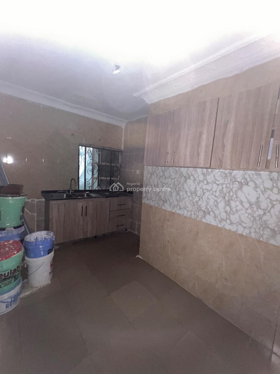 2bedroom Flat, Admiralty Way, Lekki Phase 1, Lekki, Lagos, Flat / Apartment for Rent