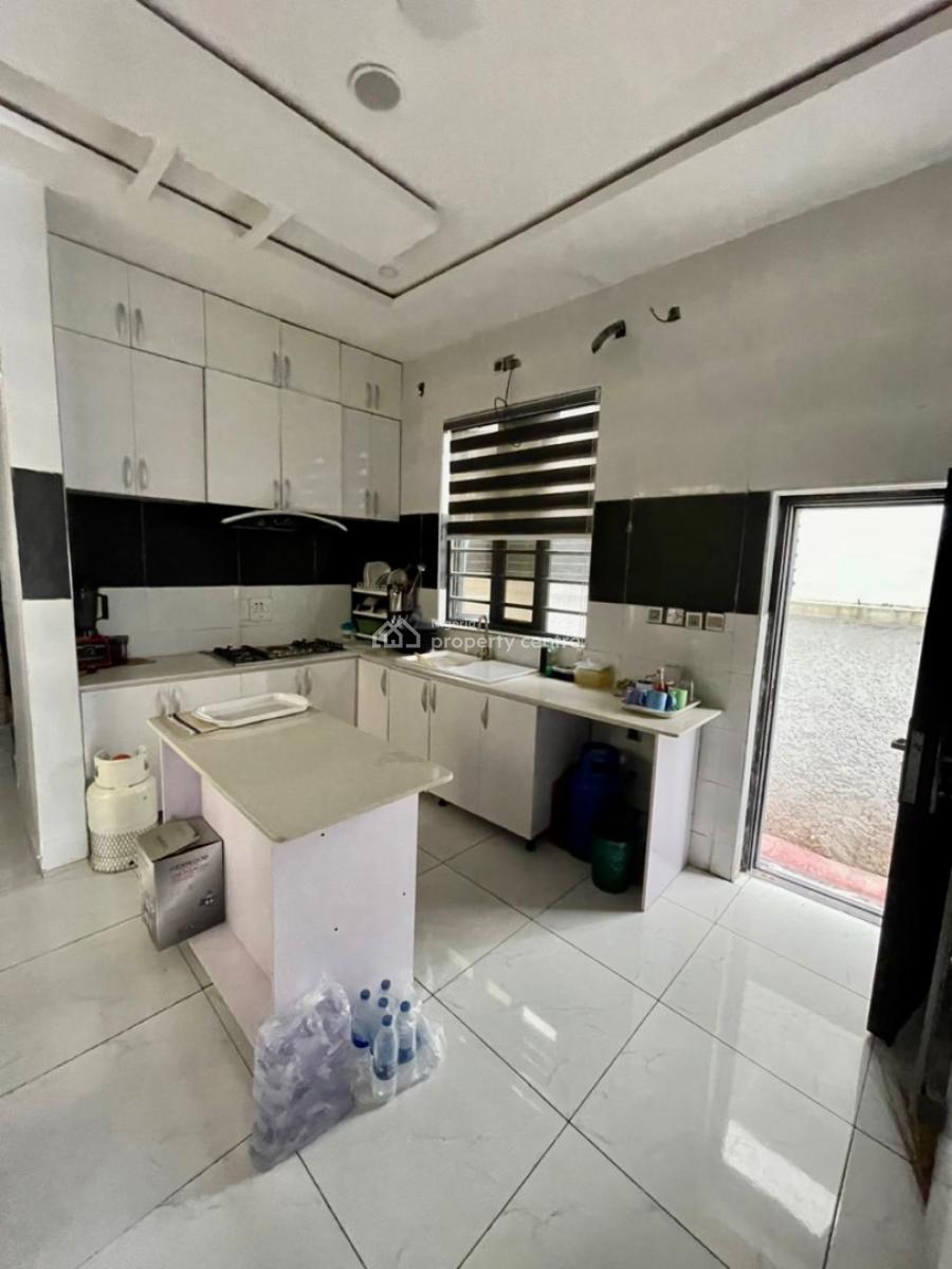 Distress Deal! Exquisite 4 Bedroom Fully Detached Duplex, Ikota, Lekki, Lagos, Detached Duplex for Sale