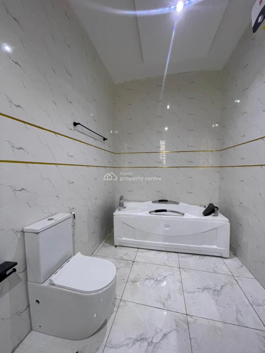 Exquisite and Spacious 4 Bedroom Terrace Duplex, Ologolo, Lekki, Lagos, Terraced Duplex for Sale