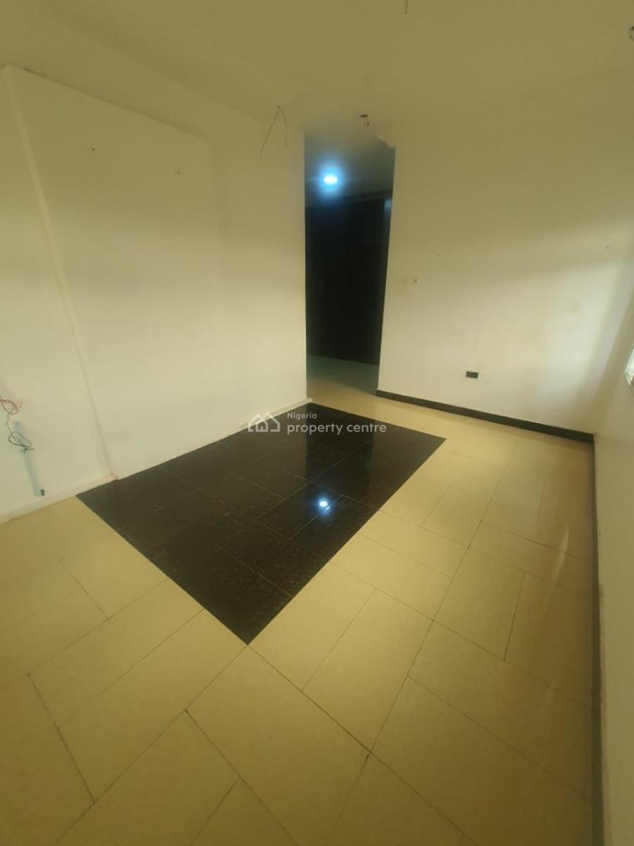 Massive 1 Bedroom and Mini Flat in a Safe and Secured Estate, Chevron, Lekki, Lekki, Lagos, Mini Flat (room and Parlour) for Rent