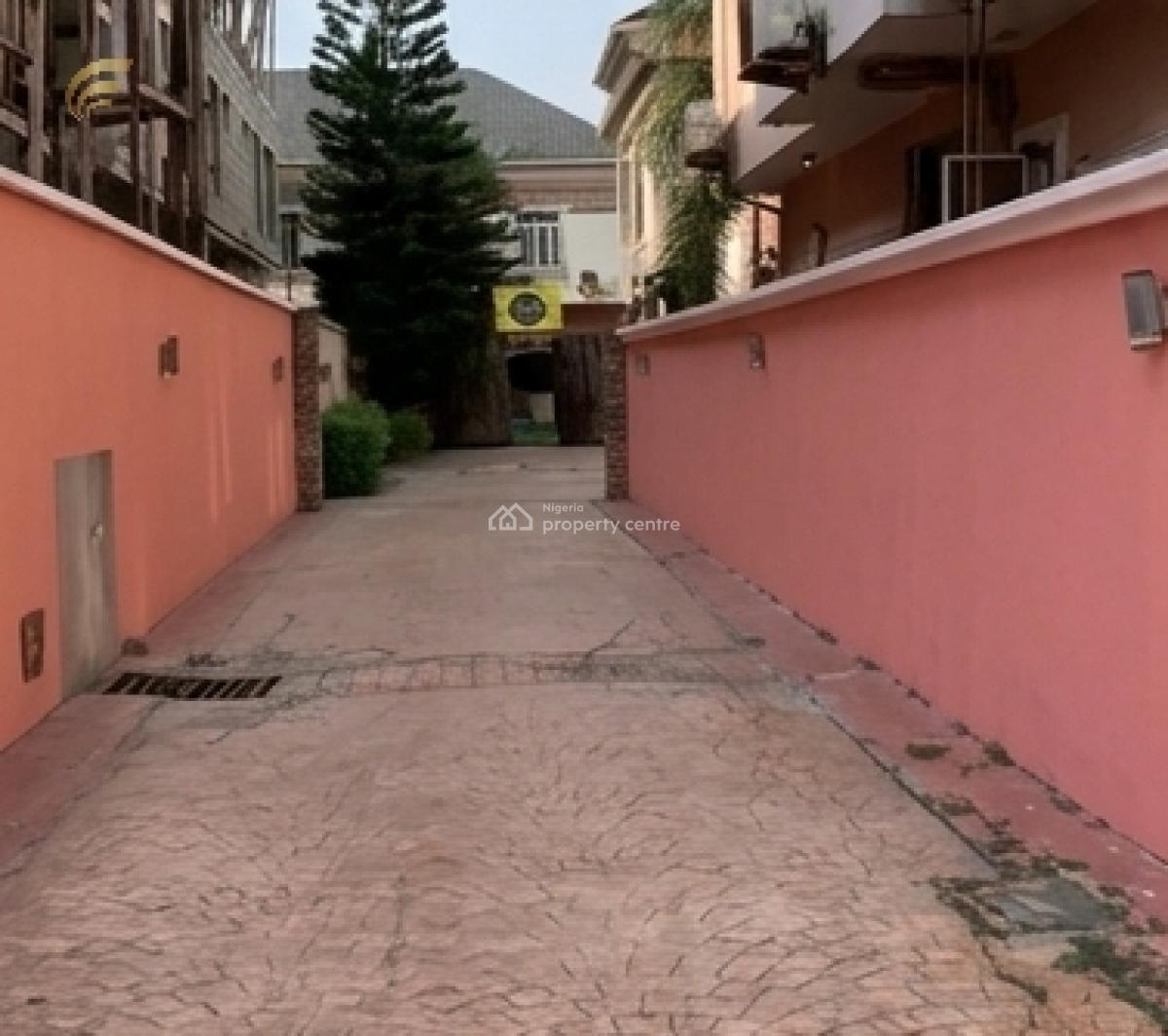 Prime Commercial Property, Off Freedom Way, Lekki Phase 1, Lekki, Lagos, Commercial Property for Rent