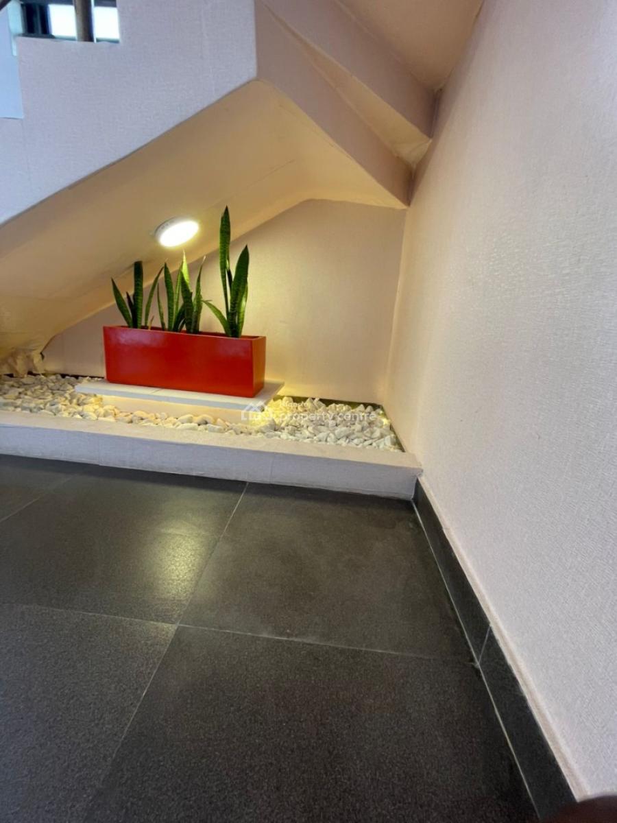 Sharp Newly Built 2 Bedroom Apartment with Bq, Lekki Phase 1, Lekki, Lagos, Flat / Apartment for Sale