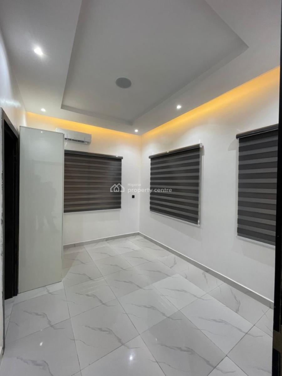 Sharp Newly Built 2 Bedroom Apartment with Bq, Lekki Phase 1, Lekki, Lagos, Flat / Apartment for Sale