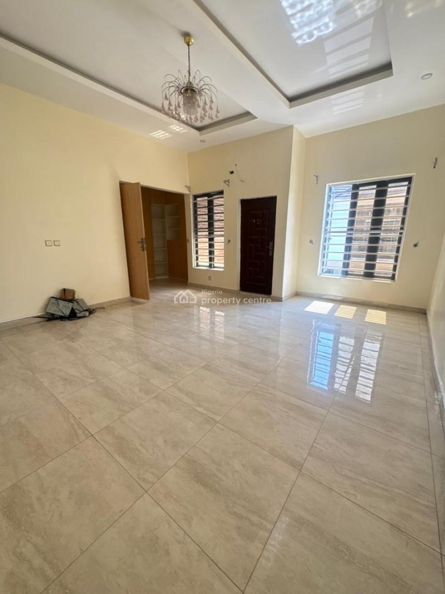 Luxury 1 Semi Master Bedroom in a Secured Estate, Royal Pine Estate, Orchid Road, Lekki, Lagos, Self Contain (single Rooms) for Rent