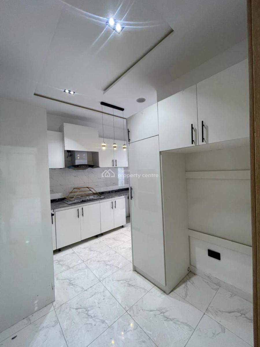 Lovely 4 Bedroom Terrace Duplex on 2 Floors, Ologolo, Lekki, Lagos, Terraced Duplex for Sale