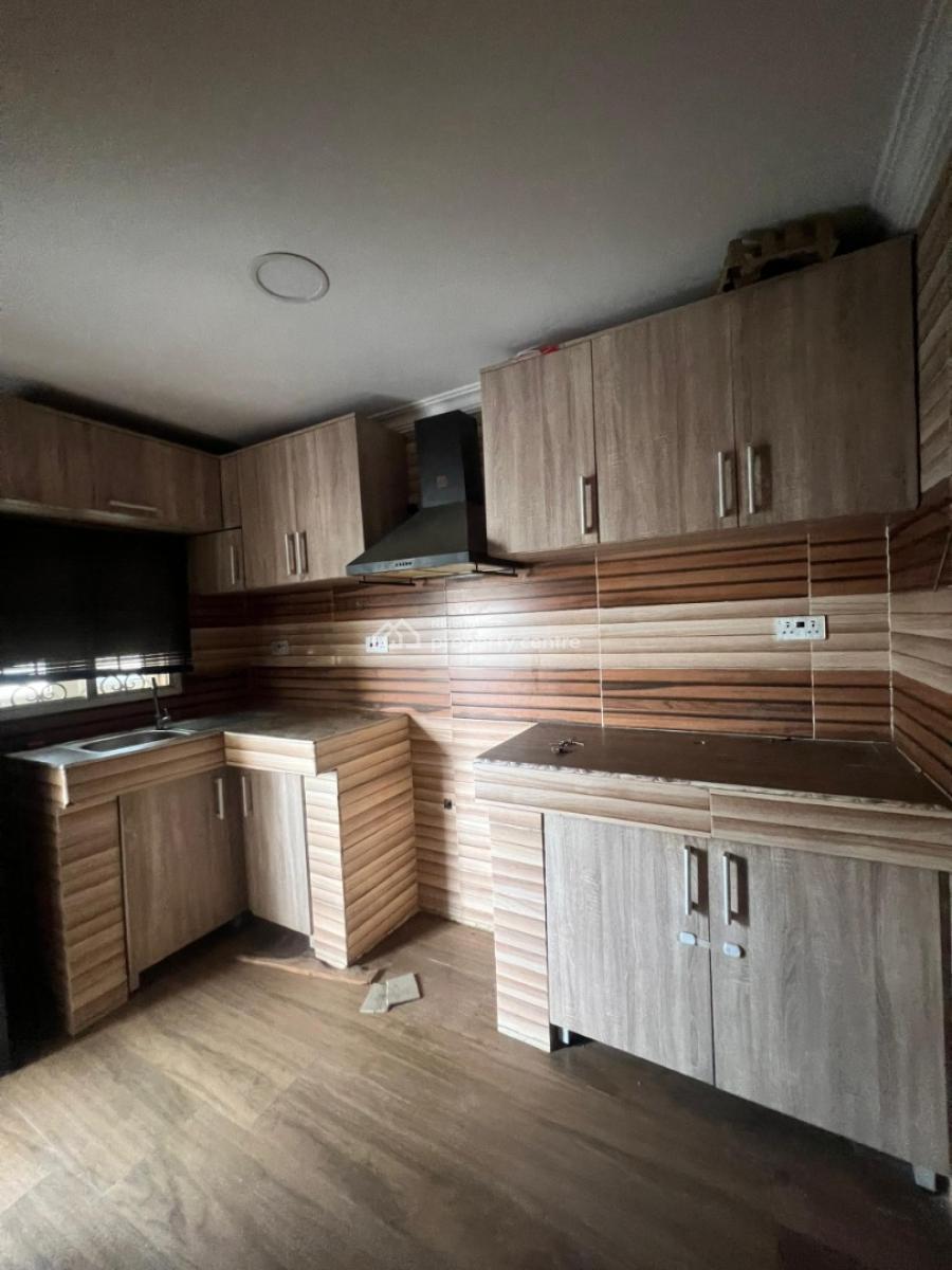 2 Bedroom Apartment, Ilaje, Ajah, Lagos, Flat / Apartment for Rent