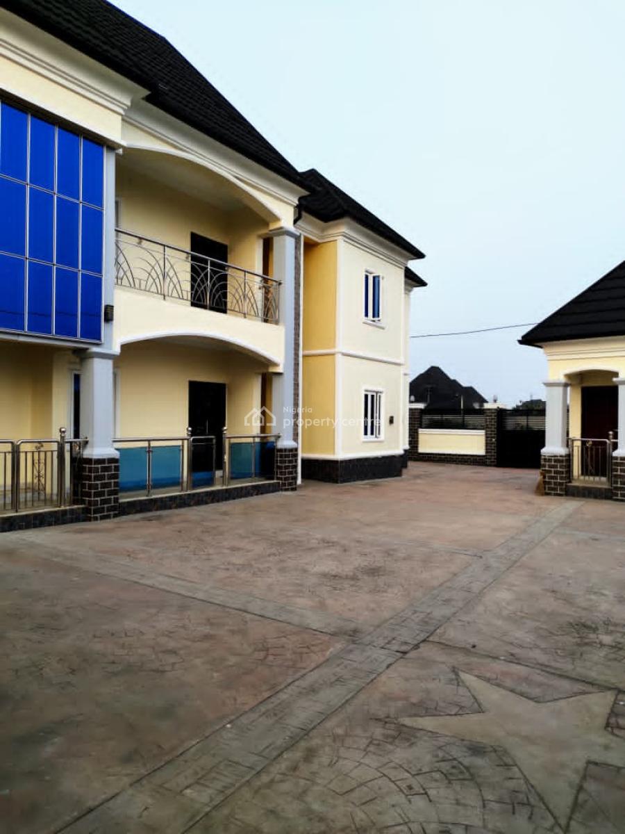 Standard Three (3) Bedroom Flat, Akwa Ima State, Oluyole, Oyo, House for Rent