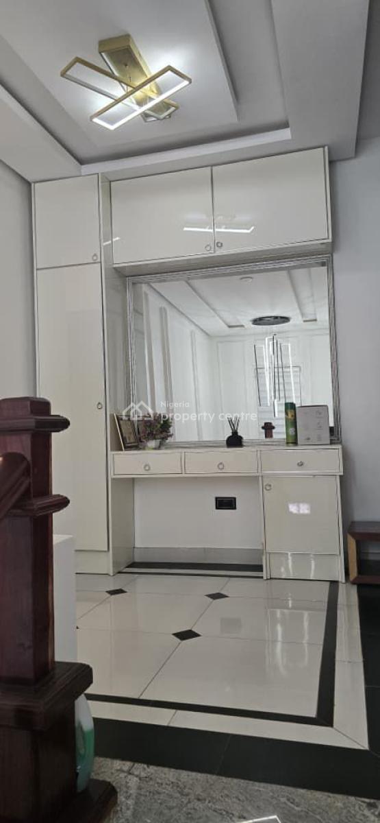 Luxury 4-bedroom with Large Bq & Basement, Karmo, Abuja, Detached Duplex for Sale