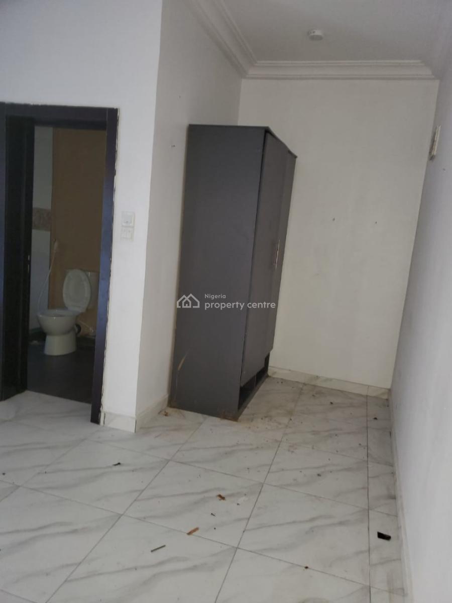 Self Contained, Maroko Ilaje Ajah, Ilaje, Ajah, Lagos, Self Contain (single Rooms) for Rent