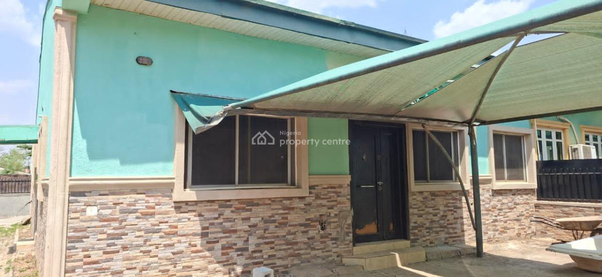a Very Good Spacious 3-bedroom Semi-detached Bungalow, Sunny Vale Estate, Lokogoma District Abuja., Lokogoma District, Abuja, Semi-detached Bungalow for Rent