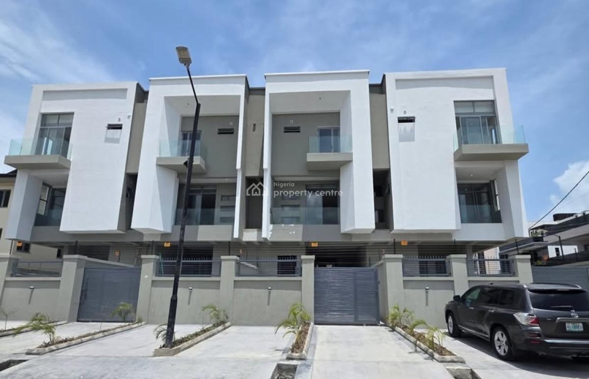 4 Bedroom Terrace Duplex with Bq Self Compound, Lekki Phase1 Free From Flood Area, Lekki Phase 1, Lekki, Lagos, Terraced Duplex for Sale