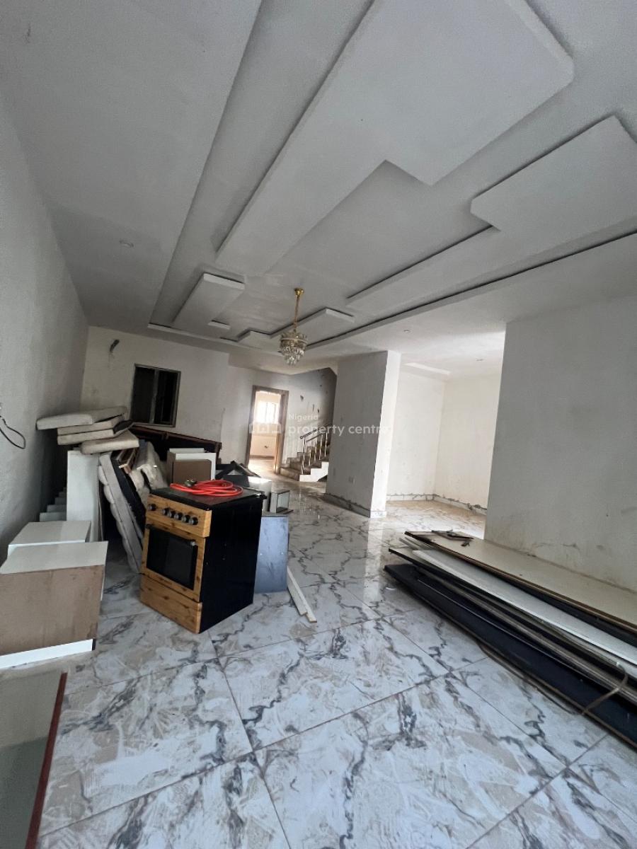 Spacious 4 Bedroom Terrace Duplex with Bq, Wuye, Abuja, Terraced Duplex for Sale