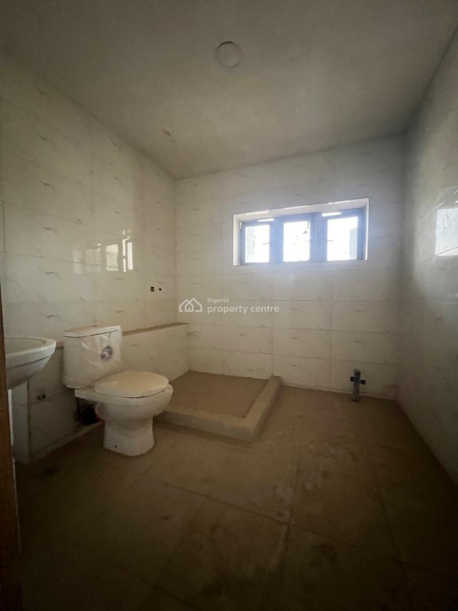 Spacious 4 Bedroom Terrace Duplex with Bq, Wuye, Abuja, Terraced Duplex for Sale