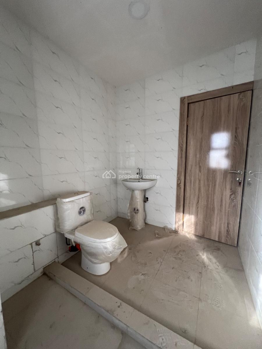 Spacious 4 Bedroom Terrace Duplex with Bq, Wuye, Abuja, Terraced Duplex for Sale