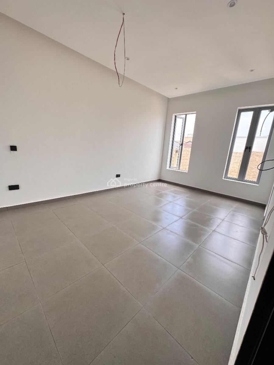 Beautiful 4 Bedroom Self Compound Terrace with Bq, Off Admiralty, Lekki Phase 1, Lekki, Lagos, Terraced Duplex for Sale