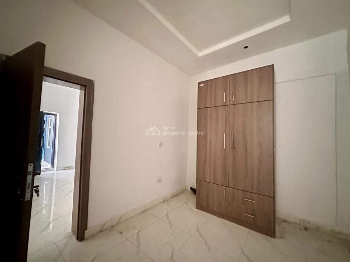 Modern, Secured & Well Serviced 1 Bedroom Apartment Available, Agungi, Lekki, Lagos, Mini Flat (room and Parlour) for Rent